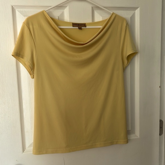 Woman’s short sleeve blouse, size Petite large - Picture 1 of 3
